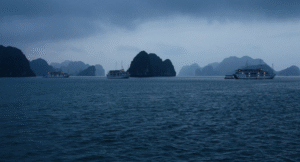 Halong bay day cruise - Rainy day