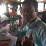 Halong bay day cruise customer