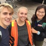 Halong bay day cruise customer