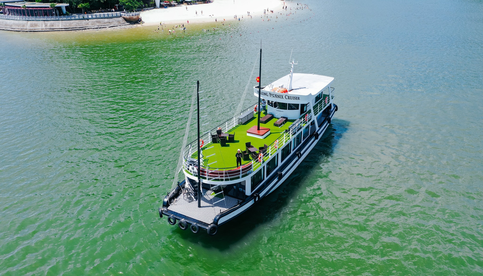 Phoenix Day Cruise – Best Scenic Value Halong Bay Day Cruise 1 Halong bay Phoenix Day Cruise